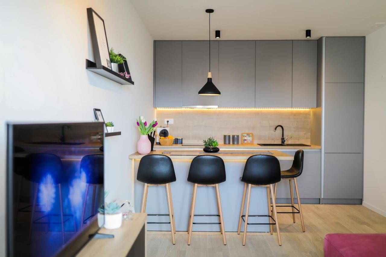 Allegro Exclusive Suite 2 With Private Parking And Balcony Zadar Exterior photo
