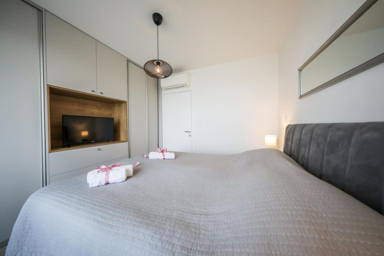 Allegro Exclusive Suite 2 With Private Parking And Balcony Zadar Exterior photo